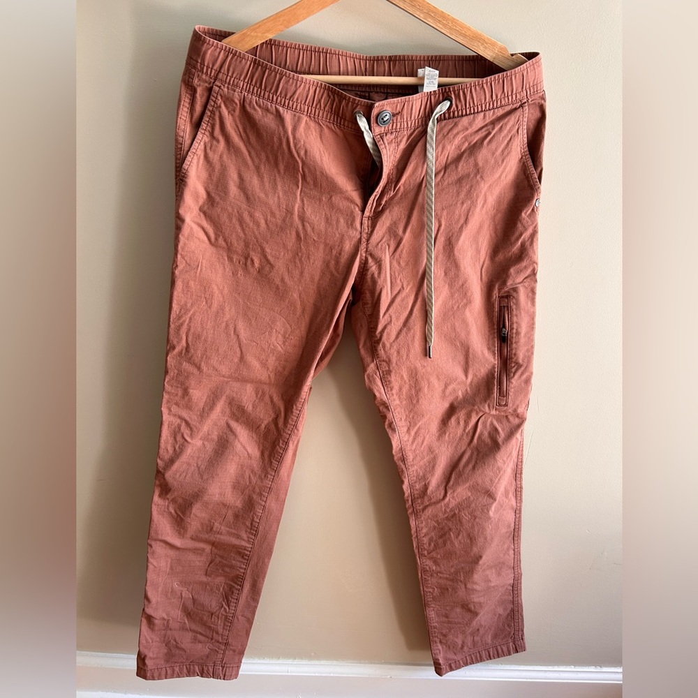 Vuori Casual Stretch Pants - Rust Red